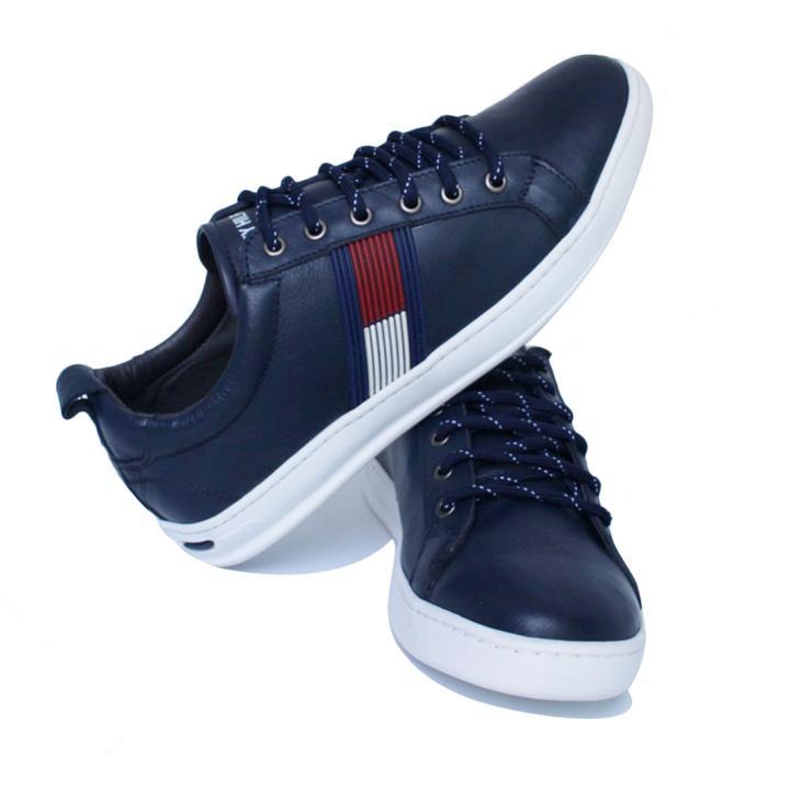 BASKET EN CUIR BLEU FONCÉ